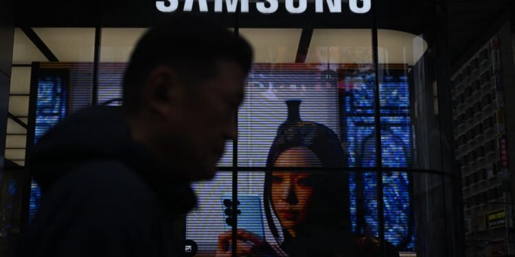 A week of wild volatility for Korean stocks brought to a rousing finale by reports of Anthropic-Samsung deal