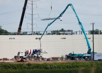 Americans are angry about data centers. Politicians are feeling the pressure