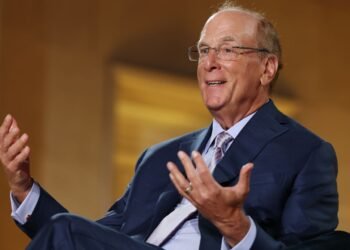BlackRock profits jump as assets under management hit a record $15 trillion