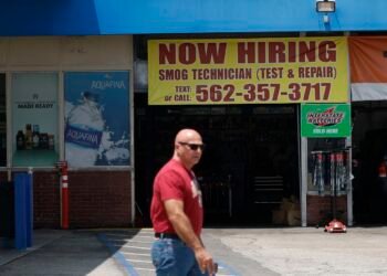 Businesses add 98,000 new jobs in June, ADP says