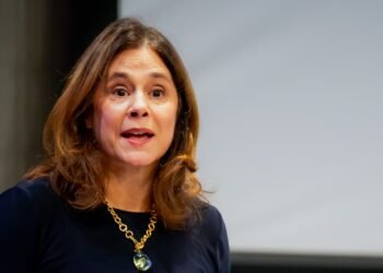 Dallas Fed President Logan calls for 'modestly' higher interest rates