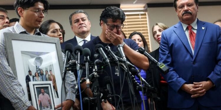 Fatal ICE shooting in Houston sparks demands for transparency, independent probe