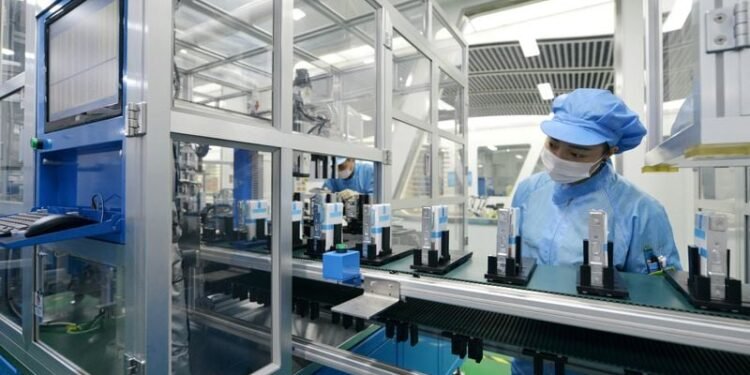 Global AI wave revs up Asian factories, offsetting war-induced pain