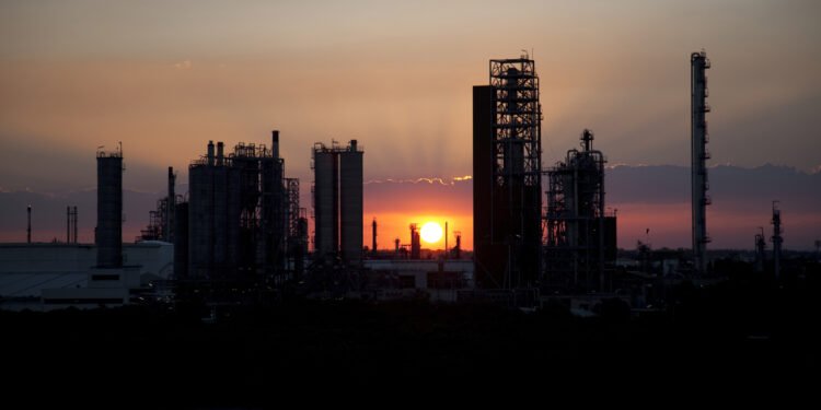 KKR has led investment in a A$400m (£207.3m) financing solution for Australian petroleum company Ampol