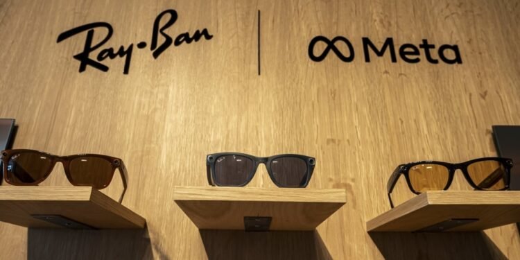 Meta Just Added a Paywall for One of Its Best Smart Glasses Features