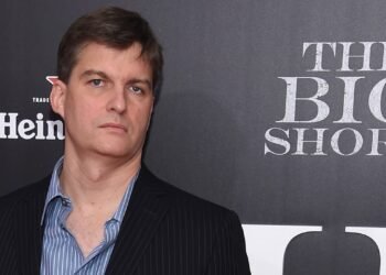 Michael Burry bets on sportsbooks DraftKings, Flutter