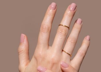 My Experience Of A Gel Nail Allergy & Medical Misogyny