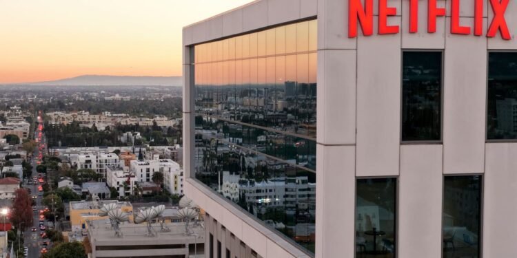 Netflix is getting stingier about its viewing data, and Wall Street isn’t happy