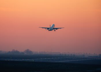 Neuberger and DAE launch $6bn aircraft leasing vehicle