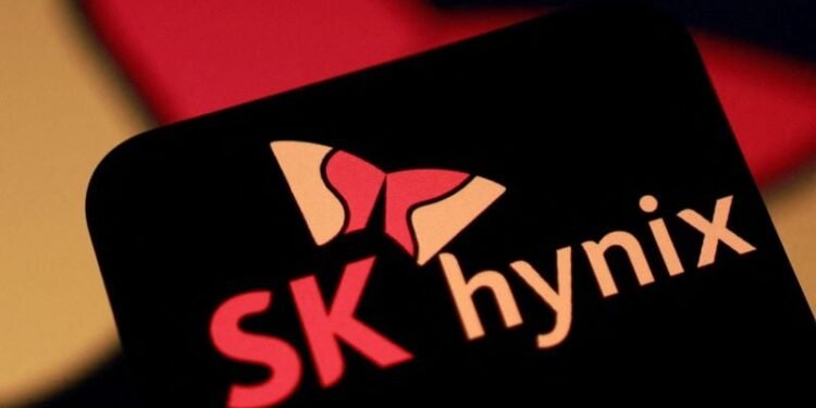SK Hynix considering 0.5% fee payout in ADR offering, Bloomberg News reports