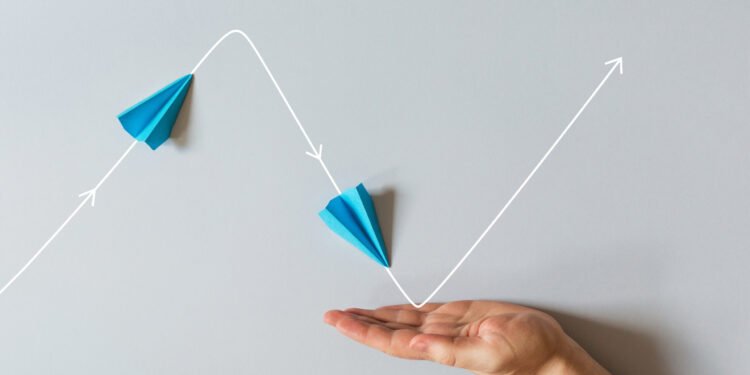 Should Your Retirement Spending Rise and Fall with the Market?