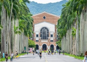 Taiwan Just Launched a 2-Year Digital Nomad Visa—Here's Who Qualifies