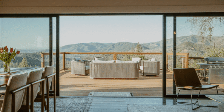 The Best Airbnbs Near Yosemite National Park for a One-of-a-Kind Getaway