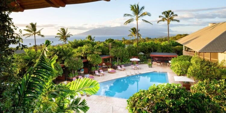 The Best Hotels on Maui for Hawaiian Hospitality and Beachfront Access