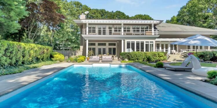 These Hamptons Vacation Rentals Are Worth Booking for the Pool Alone
