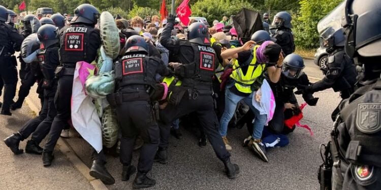 Thousands protest in Germany against far-right AfD