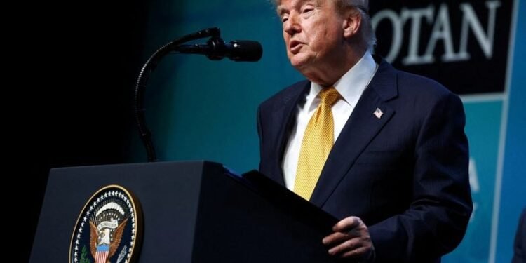 Trump fires Election Assistance Commission members ahead of midterms