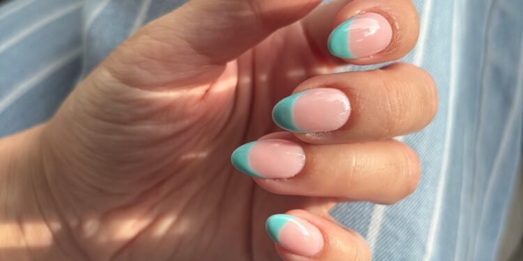 Turquoise Nails Are Summer’s Ocean-Inspired Trend