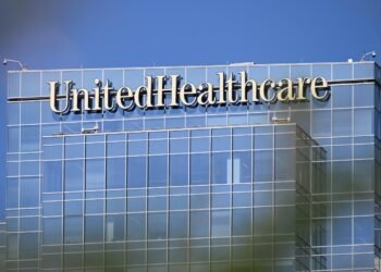 UnitedHealth now has an improved outlook for the year. Its stock is rallying.